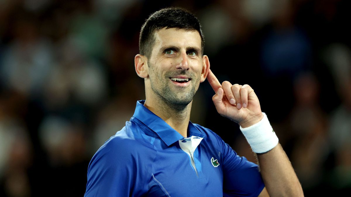 Novak Djokovic staat geen set af tegen Tomás Martín Etcheverry bij Australian Open