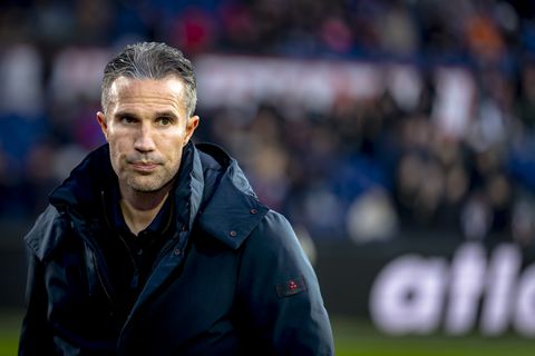 Ontzettende chaos bij Feyenoord voorlopig nog niet voorbij: 'Dan heb je de poppen pas echt aan het dansen'