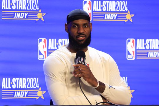 LeBron James zaait twijfel over toekomst: 'Zal niet meer veel seizoenen spelen'