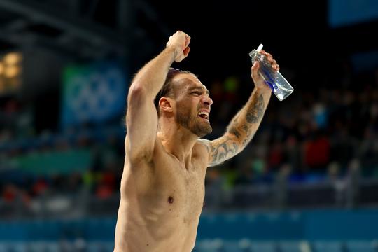 Dit verdient Kjeld Nuis met zijn bronzen medaille op de 1500 meter: mooie geldbonus voor topschaatser