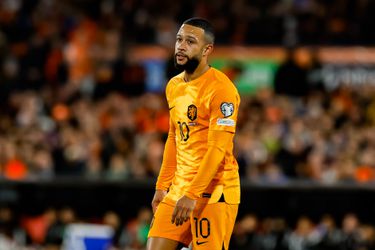 Memphis Depay doet DNA-tests en reageert op kritiek Rafael van der Vaart: 'Dan denk ik ’jongen’'