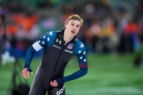 Schaatsfenomeen Jordan Stolz faalt tijdens grote uitdaging: 'Net zo moeilijk als olympisch goud winnen'
