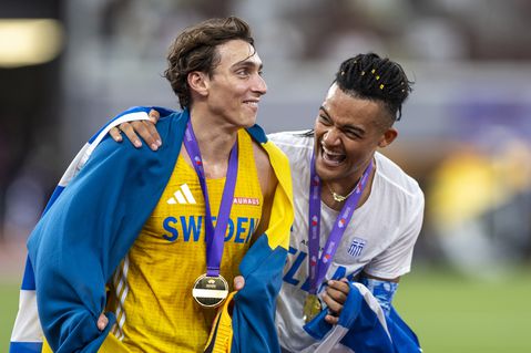 Polstokfenomeen Armand Duplantis gewaarschuwd: 'Ik ben gevaarlijk als ik plezier heb'