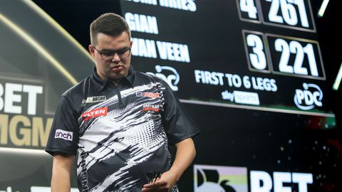 Gian van Veen moet ook streep zetten door schitterend toernooi, dramatische loting Raymond van Barneveld