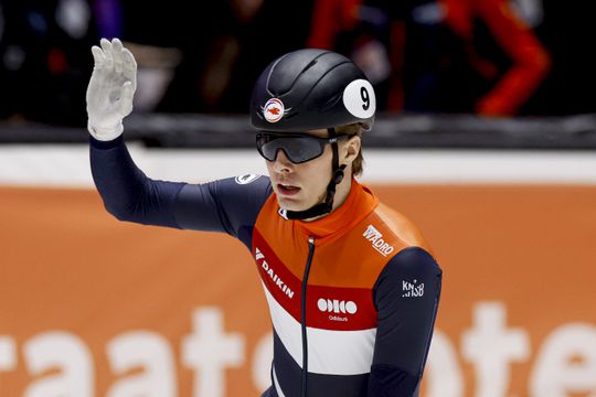 Jens van 't Wout schaatste maandenlang met pijnlijke blessure: 'merkte dat mijn conditie snel minder werd'