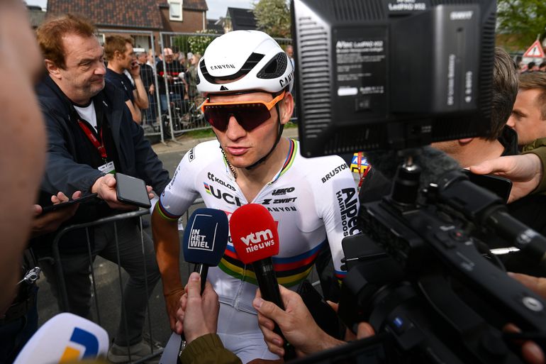 Mathieu van der Poel wijst Tadej Pogacar als favoriet voor Luik-Bastenaken-Luik aan: 'Een pure klasbak'