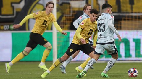 KKD | Roda loopt averij op in titelstrijd, Dordrecht dendert door richting play-offs