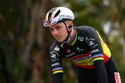 Remco Evenepoel vierde einde ramadan en at veel ijsjes tijdens herstel na zware crash