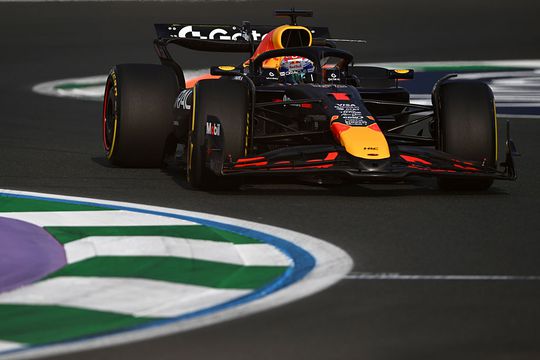 Max Verstappen volkomen afgetroefd door McLarens in derde vrije training GP Saoedi-Arabië