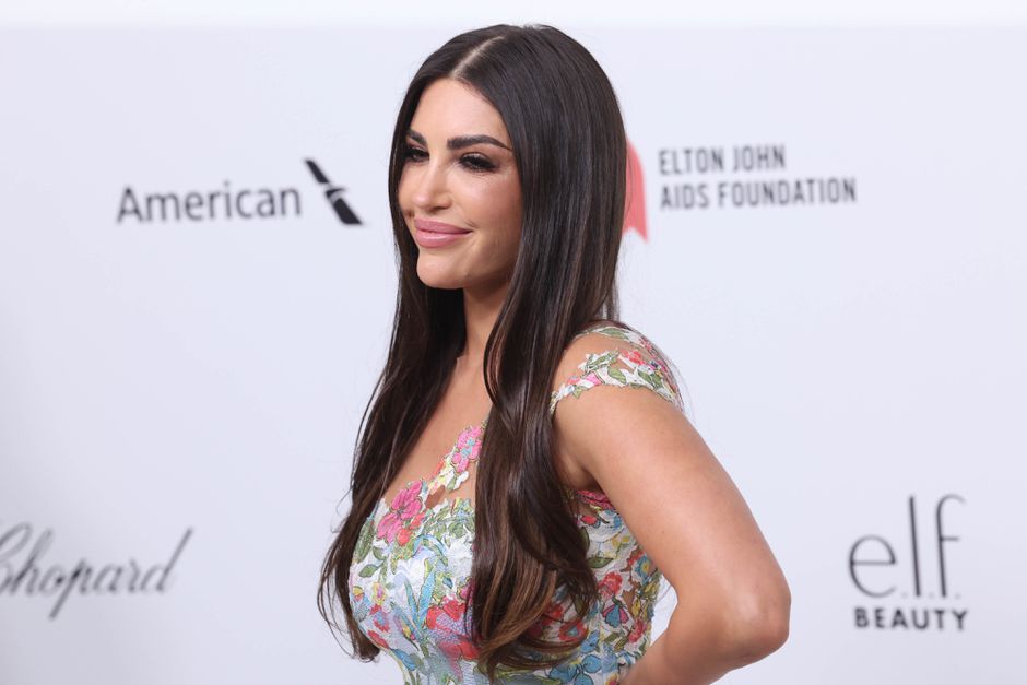 Yolanthe Cabau (ex-vrouw Wesley Sneijder) openhartig over pestverleden: 'Ik rende naar huis en barstte in tranen uit'
