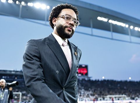 Geplaagde Memphis Depay zet Braziliaanse kok in het zonnetje: 'Mijn favoriet'