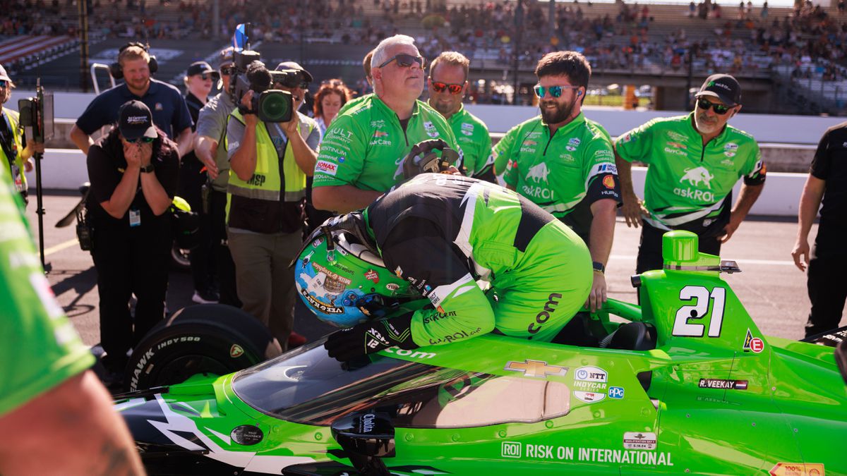 Rinus 'Veekay' van Kalmthout start Indy500 vanaf de zevende plek