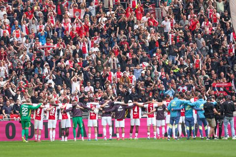 'Kippenvelmomentje' bij Ajax maakt indruk: 'De emotie van verliezen is veel groter'