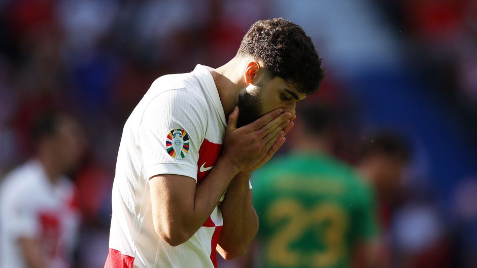 Waarom je de middagwedstrijd op het EK voetbal moét kijken: 'Dit gaat niet met 22 spelers eindigen'