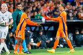 Jeremie Frimpong en Xavi Simons © Pro Shots