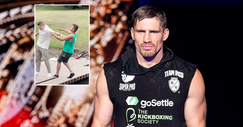 'Boze' Verhoeven smijt arbeider zonder pardon het water in: 'Rico wat doe je nu?'