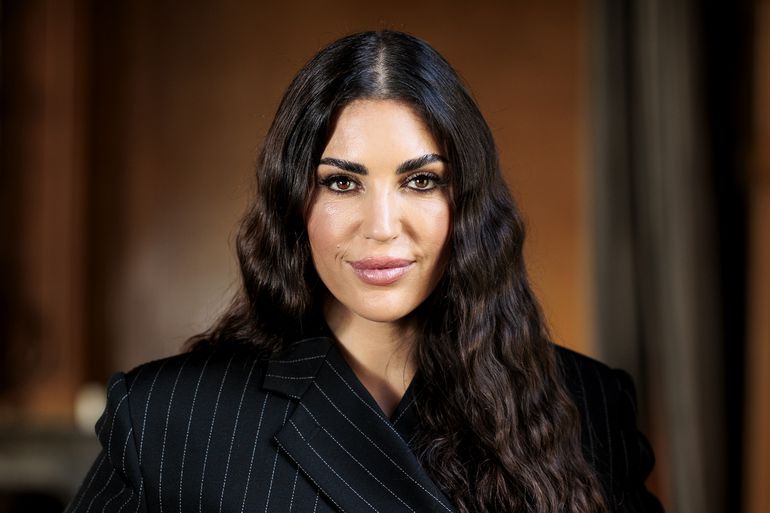 Yolanthe Cabau (ex Wesley Sneijder) 'diep geraakt' door wereldwijde reacties op realityserie