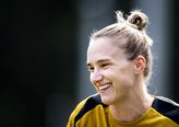 Oranje Leeuwin Vivianne Miedema wordt 'moe' van alle aandacht: 'Ik denk dat jullie dat doen'