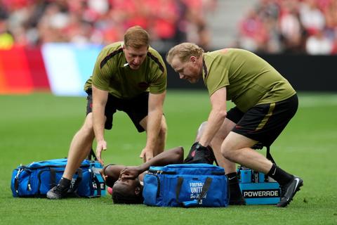 Horrorblessure bij Canada op WK voetbal roept nare herinnering op: 'Ergste wat je kan zien'
