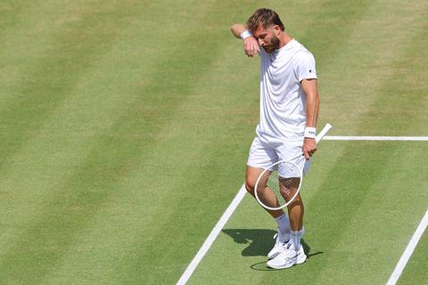 Omstreden toptennisser (27) in aanloop naar Wimbledon gestraft met flinke boete na bizar interview