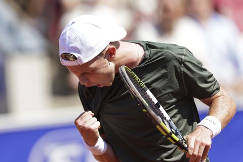 Toptennisser Jesper de Jong zet fraaie primeur neer en dolt met bekende coach: 'Ik heb het beter gedaan'
