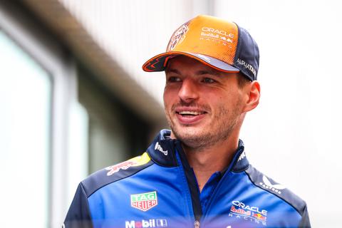 Boze boer veroorzaakt bizarre chaos bij Grand Prix van België na succesvolle kwalificatie Max Verstappen