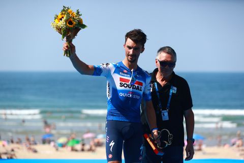 Voormalig wereldkampioen Julian Alaphilippe tekent bij nieuwe wielerploeg