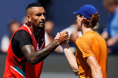 Felle uitspraken van toptennisser opgerakeld na positieve dopingtest: 'Wat is er met hem gebeurd?'