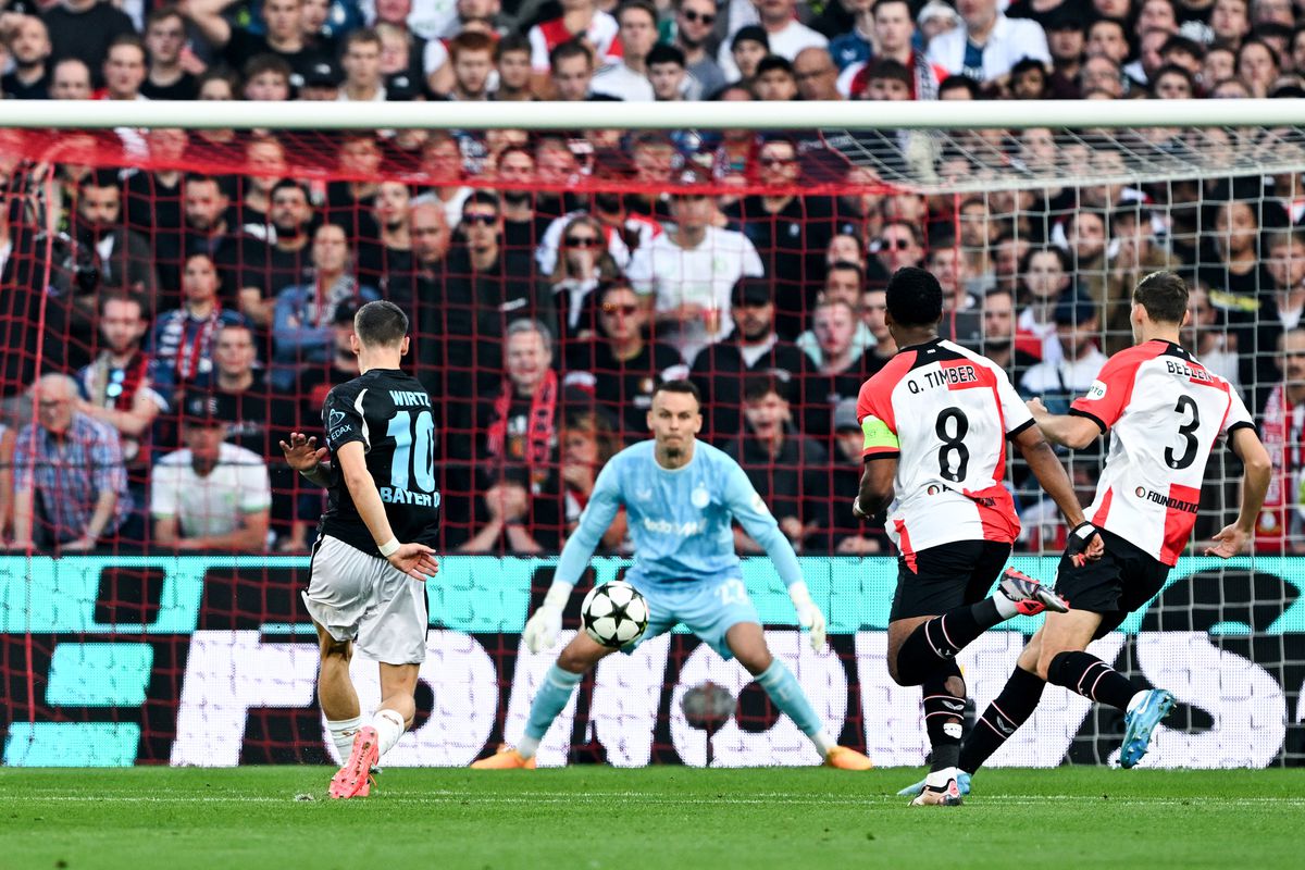 Feyenoord kent verschrikkelijke avond in de Champions League: dit zijn de statistieken van duel met Bayer Leverkusen