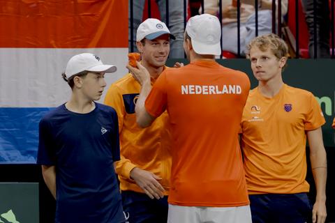 Nederlandse toptennissers maken indruk in Davis Cup en keren terug op hoogste niveau