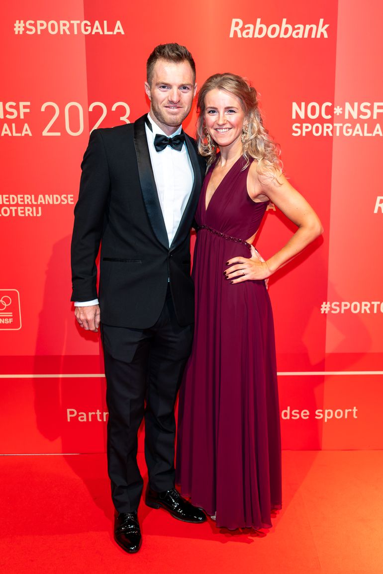Yoeri Havik had stiekeme reden om met koppelkoerspartner te rijden: 'Eigenlijk zat ik achter zijn zus aan'