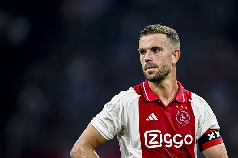 Jordan Henderson onthult 'heel moeilijke' situatie bij Ajax: 'Hopelijk lossen we dat snel op'