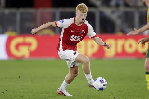 Begeerde Kees Smit hakt knoop door over toekomst bij AZ na zomer vol transfergeruchten