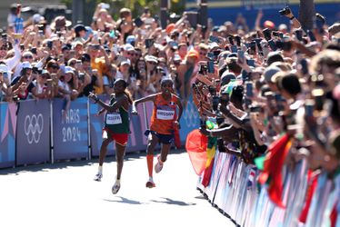 Sifan Hassan kan na gouden medaille nóg een wereldprijs winnen met historische marathon