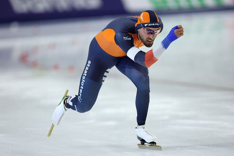 Kjeld Nuis slachtoffer bij World Cup Calgary: veel Nederlandse topschaatsers gedegradeerd
