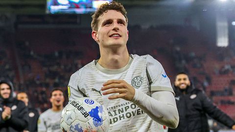 PSV'er Guus Til openhartig over mentale gezondheid: 'Het is gewoon de persoon die ik ben'