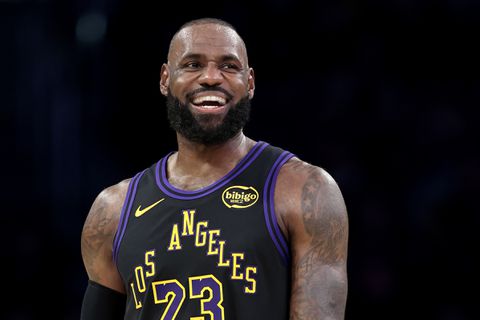 NBA-legende LeBron James (40) schrijft opnieuw historie, maar heeft teleurstellend nieuws voor fans