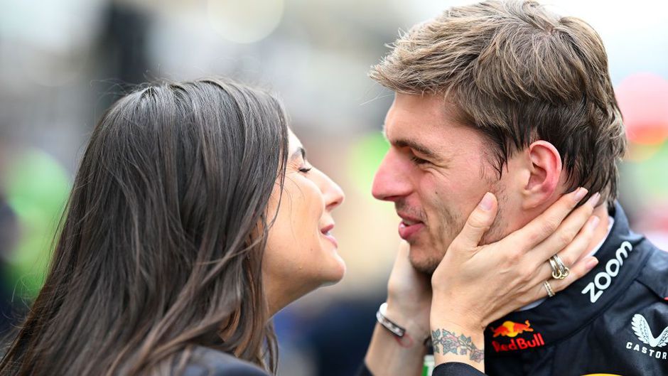Vriendin Max Verstappen deelt emotionele boodschap: 'Onthoud dat'