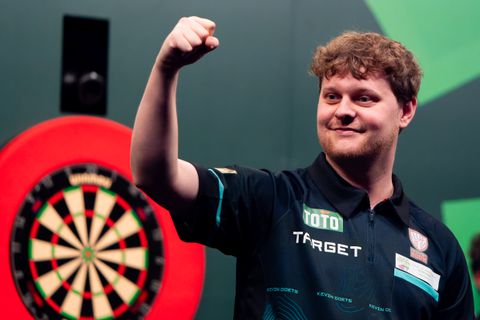 Programma WK darts | Kevin Doets wil zich bij acht landgenoten voegen in tweede ronde, outsider