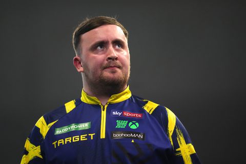Luke Littler kan toch verliezen: topdarter grijpt tijdens WK darts naast felbegeerde prijs