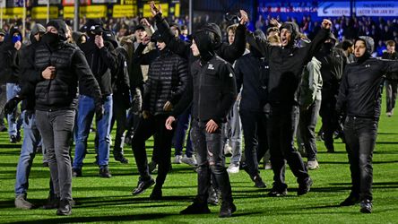 Verklaring gevonden voor 'verschrikkelijke' vechtpartij bij Spakenburg - FC Twente: 'Kunnen wij niet tegenhouden'