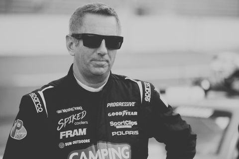 Tragisch nieuws: sportlegende en familie komen om bij vliegtuigongeluk