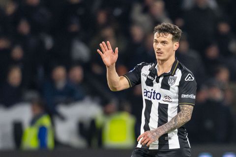 Jizz Hornkamp is weer goud waard: spits schiet Heracles naar overwinning op bezoek bij Sparta Rotterdam