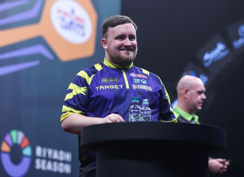 Kritiek op 'ongemotiveerde' topdarter Luke Littler: 'Dit heeft de PDC zelf in de hand gewerkt'