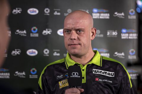 Topdarter Michael van Gerwen is eindelijk wakker geschud: ‘En nu die privé-perikelen parkeren’