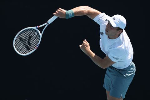 Nederlandse toptennisser Tallon Griekspoor vol ongeloof op Australian Open: 'Dit mag nooit gebeuren'