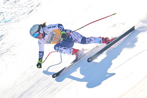 Na wekenlange coma ontwaakt topskiester (27): 'We hebben geluk gehad'