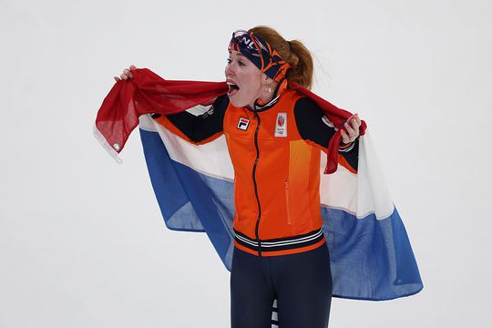 Antoinette Rijpma-de Jong grijpt op sensationele wijze olympisch goud op 1500 meter