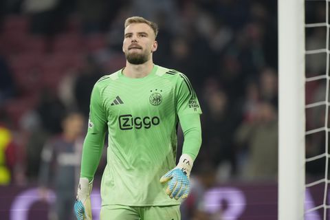 Noodlot slaat genadeloos toe bij Ajax: opnieuw sterkhouder uitgeschakeld tot einde van het seizoen