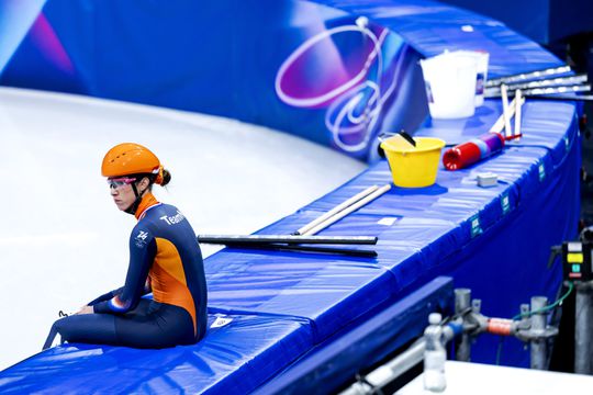 Shorttrack-bondscoach over rentree 'joker' Schulting: 'Zorgen dat Suzanne geen gekke dingen gaat doen'